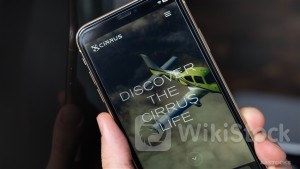 <IPO>Cirrus Aircraft Limited(02507.HK) Closes Down 1.6% to $27.05 on Gray Mkt