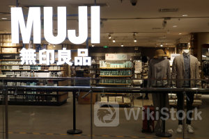 良品計画、通期業績予想を上方修正 売り上げ好調で値引き抑制