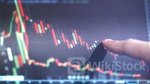 Vì sao dầu mỏ được giao dịch trong biên độ hẹp？