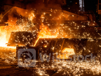 将以25亿美元价格收购加拿大钢铁公司Stelco 克利夫兰克里夫(CLF.US)盘前跌超5%