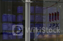 日経平均は反発で寄り付く、「もしトラ」思惑での米株高が支援 伸び悩みも