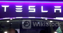 米テスラ、５Ｇ特許巡り敗訴 英高裁