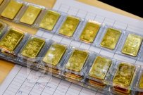 Thị trường vàng không có nhiều biến động nhưng các chuyên gia vẫn đưa ra lời cảnh báo