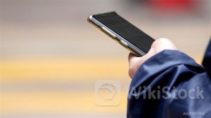 ＜Research＞G Sachs: Handset Vendors To Launch Mid-high-end Models in Late Jul or Aug; AIGC Functionality, Periscope Camera Main Highlights