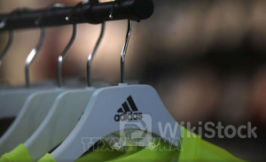 Adidas lạc quan vào triển vọng kinh doanh năm 2024