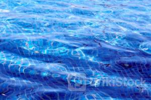 Leslie's Stock Is Underwater After Hours: Diving Into The Details - Leslies (NASDAQ:LESL)