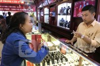 Giá vàng SJC bất ngờ tăng mạnh, vọt lên ngưỡng 80 triệu đồng mỗi lượng