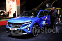 仏ルノー、上半期販売台数は1.9％増 欧州でハイブリッド車好調