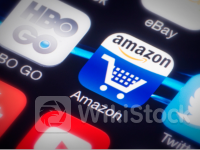 亚马逊(AMZN.US)Prime Day首日线上消费堪称火爆! 单日销售额远超2023年