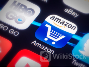 亚马逊(AMZN.US)Prime Day首日线上消费堪称火爆! 单日销售额远超2023年