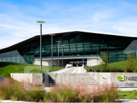 台积电透露AI芯片需求仍火爆 英伟达(NVDA.US)暴跌后反弹约3%