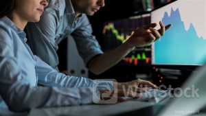 ＜Research＞CICC: Re-entry Into High Div. Theme Should Wait Until Sufficient Pullback; Prefers Semiconductors/ Autos/ Medias/ Softwares/ Biotechs in Short Term