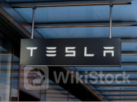 财报前瞻 | 电动汽车增长“失速”后 储能业务将成特斯拉(TSLA.US)业绩“新引擎”？