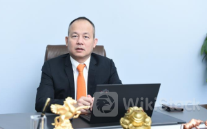 APG 'lau sàn' sau hai phiên liên tiếp, Chủ tịch Nguyễn Hồ Hưng muốn gom 2 triệu cổ phiếu