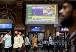 インド予算、投機抑制で株式取引への課税強化 デリバティブ警戒