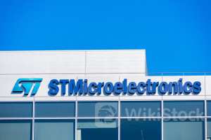Tesla, Apple Chip Supplier STMicroelectronics Q2 Earnings Hit by Weakness in Industrial and Automotive Se
