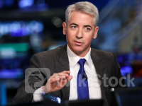 大幅下调筹资目标后 阿克曼旗下基金推迟上市日期