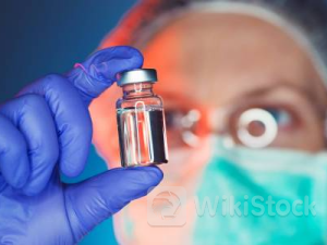 罗氏(RHHBY.US)PD-L1抑制剂皮下注射剂型在中国申报上市！