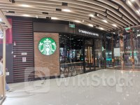 财报前瞻 | 多重逆风仍存 星巴克(SBUX.US)Q3难扭业绩颓势