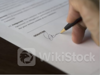 微软(MSFT.US)旗下领英同意支付约663万美元以了结广告超额收费诉讼