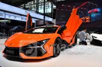 Lamborghini bucks softness in luxury market with record first-half results