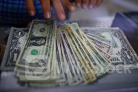 ＮＹ外為市場＝ドル安定的、主要中銀の政策決定や米雇用統計待ち